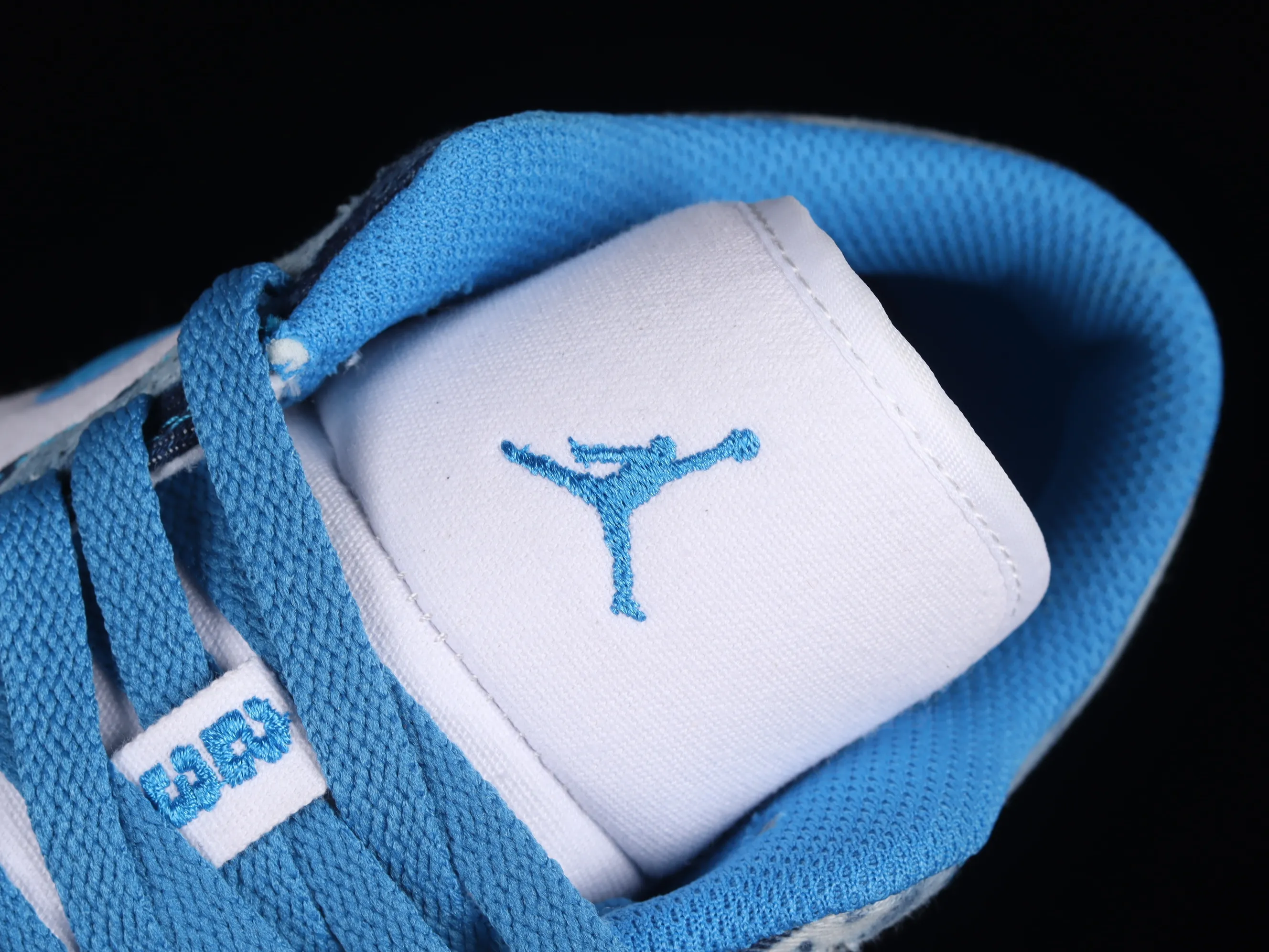 All categories Air Jordan Jordan series basketball shoes Air Jordan 1 Low Z version Air Jordan 1 Low "Washed Denim" AJ1 Joe 1 navy washed denim low-top casual sneakers DM8947-100